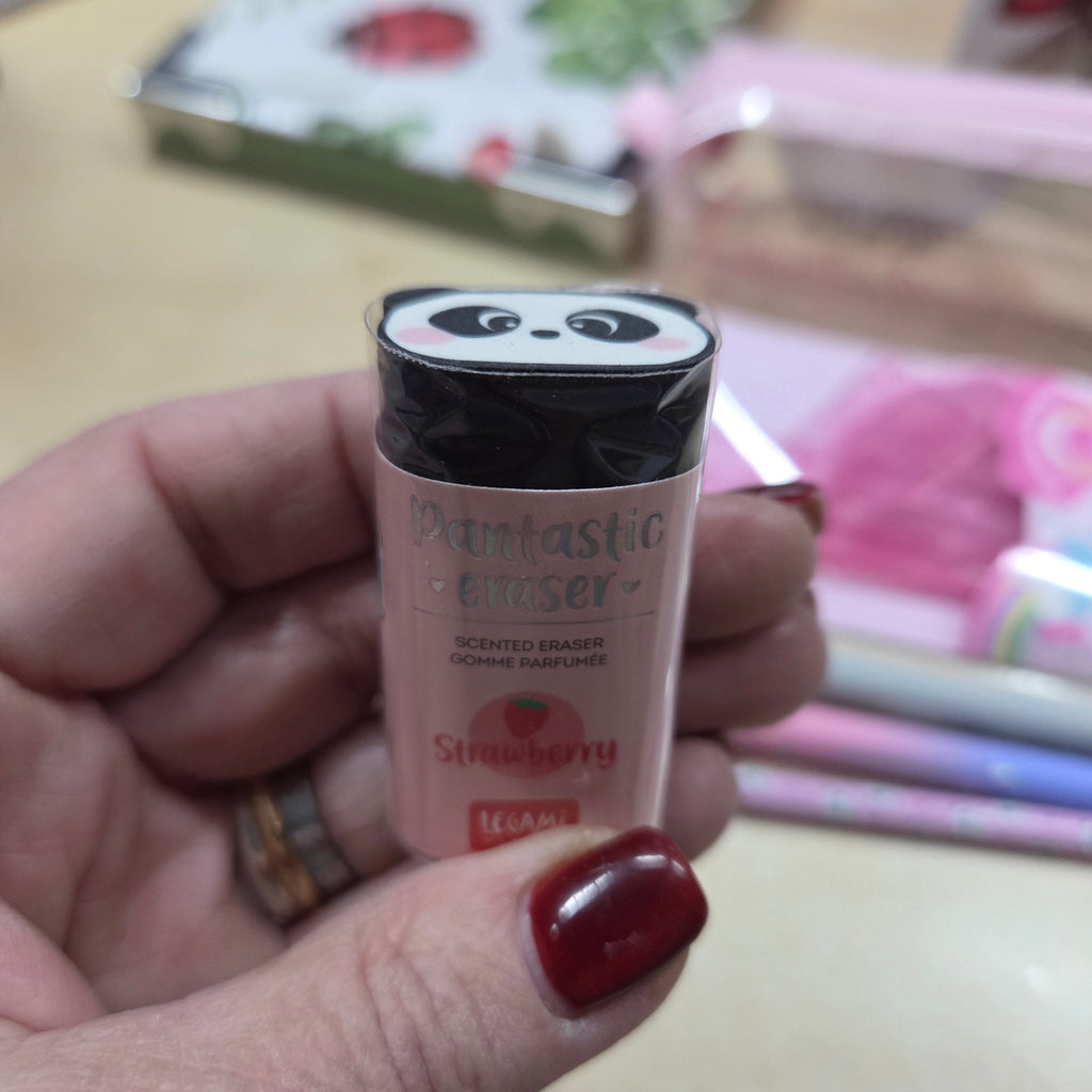 Box regalo con articoli di cancelleria