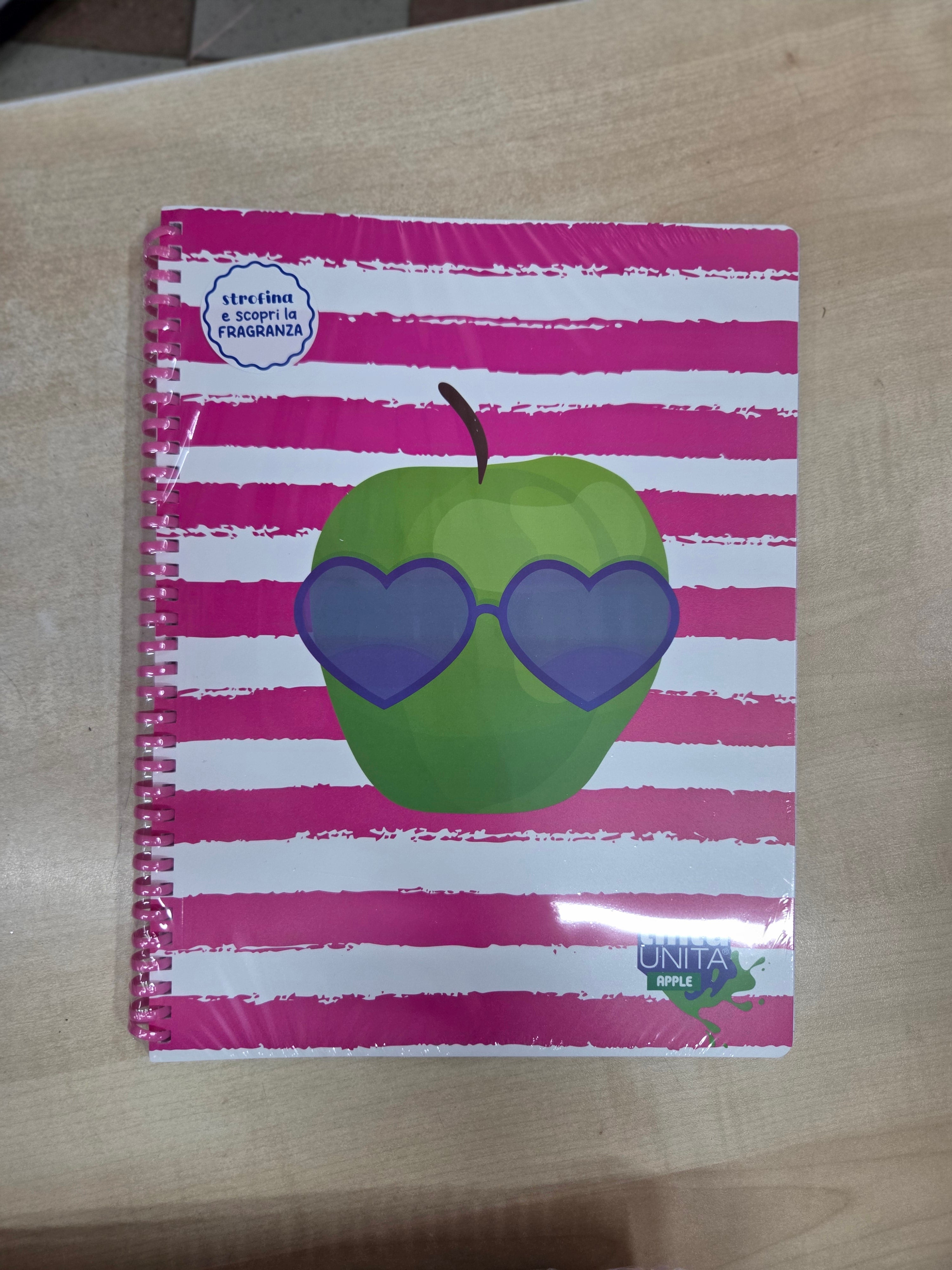 Tinta Unita Juice – Maxi Quaderno Spiralato Profumato A4 – Rigatura 1R