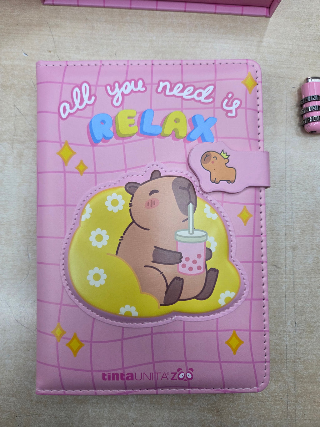 Tinta Unita Zoo: Notebook Capibara con scatola e lucchetto