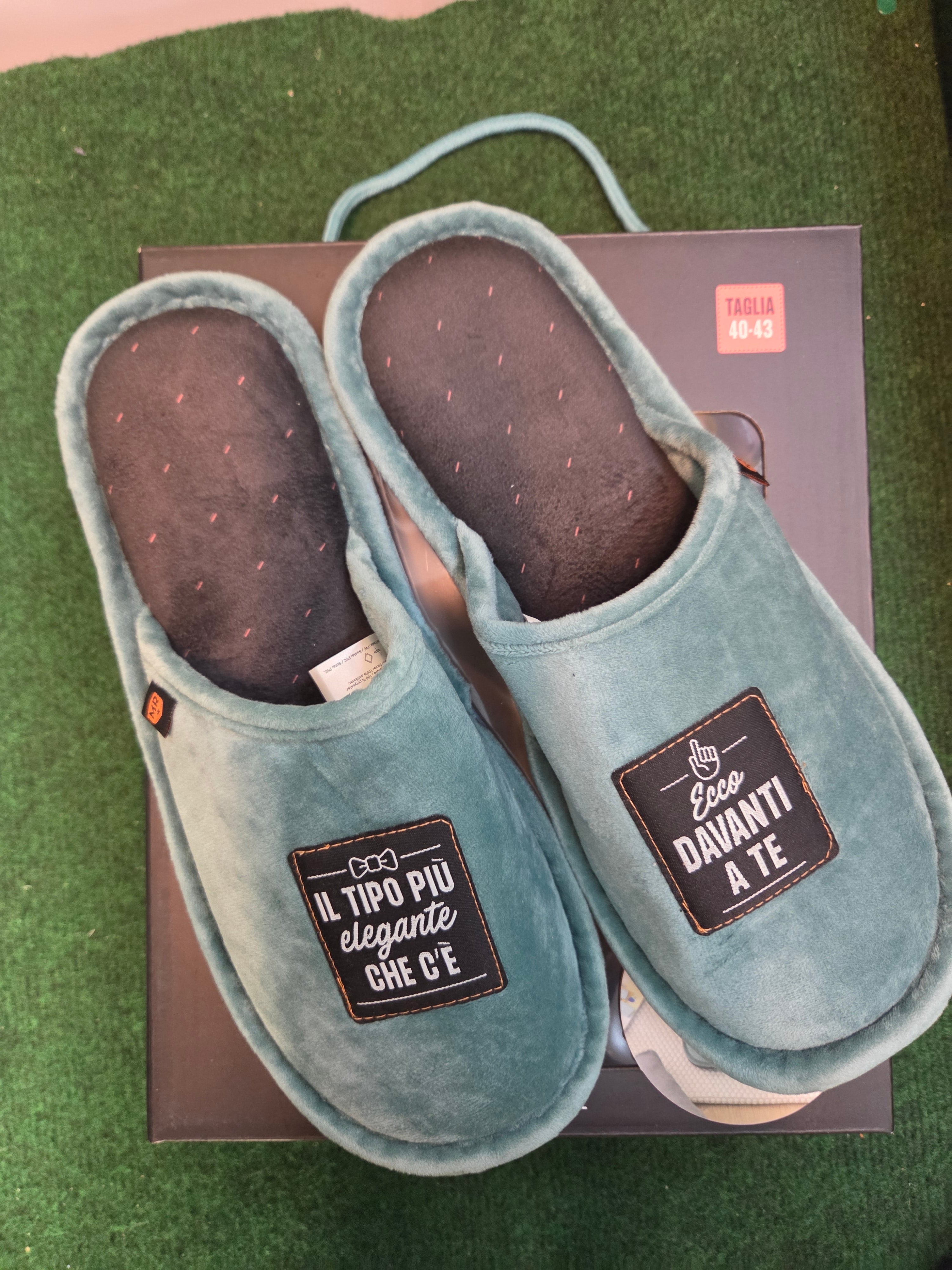 Mr.Wonderful: Pantofole T 40-43 "Ecco davanti a te il tipo più elegante che c'è"