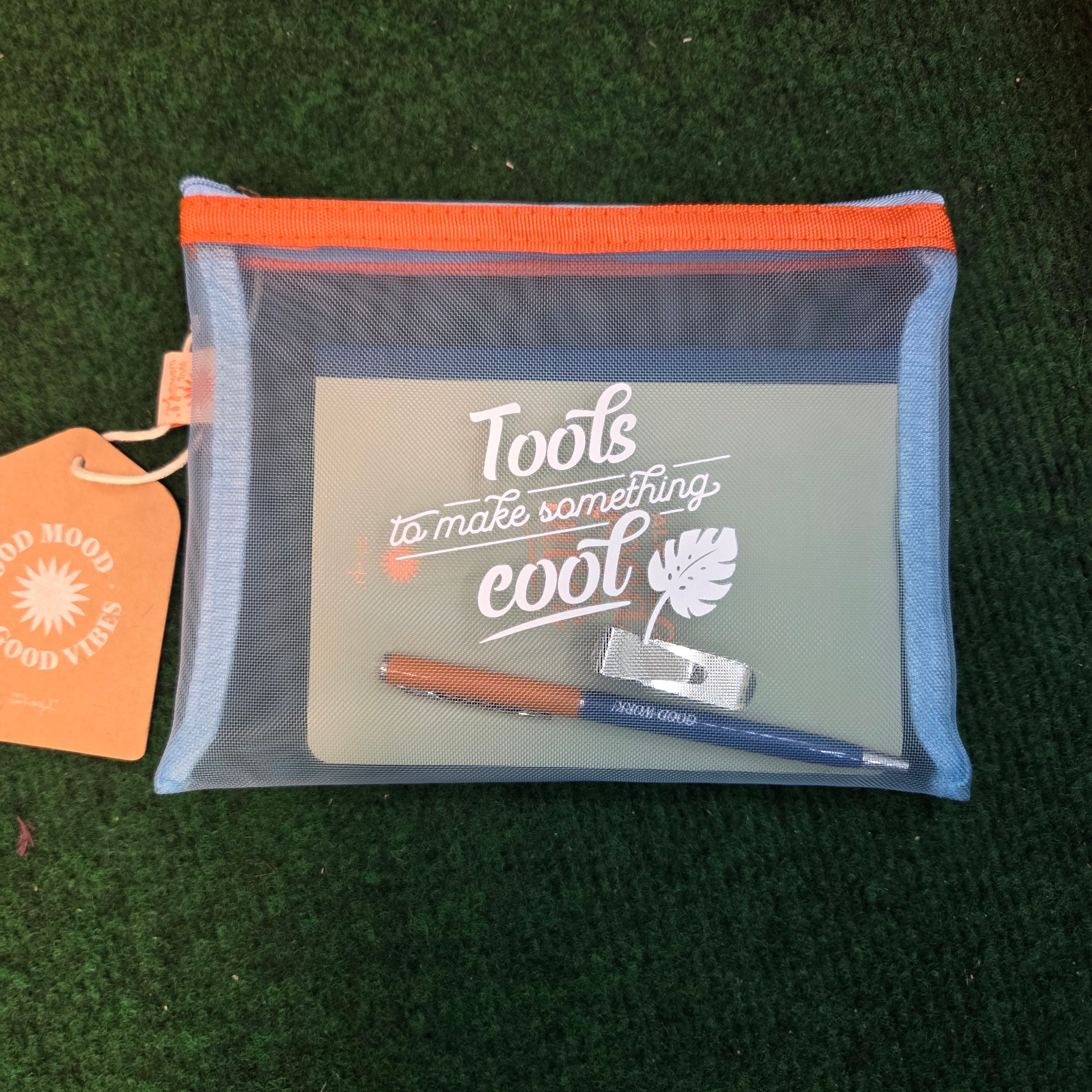 Mr.Wonderful: Set stationery "Tools to make something cool"