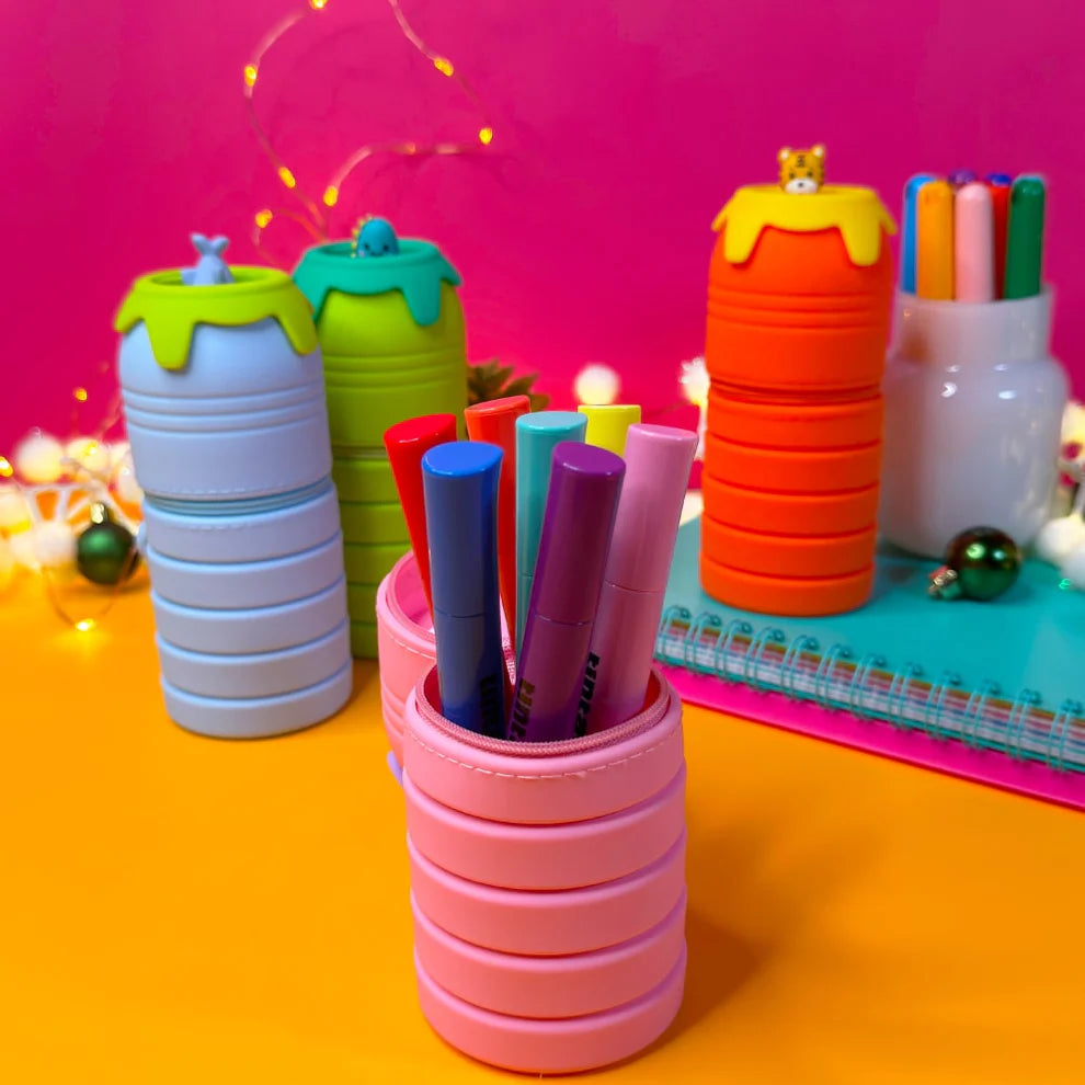 Astuccio Squeezy Me Tinta Unita Zoo – Silicone a Molla, 4 Colori
