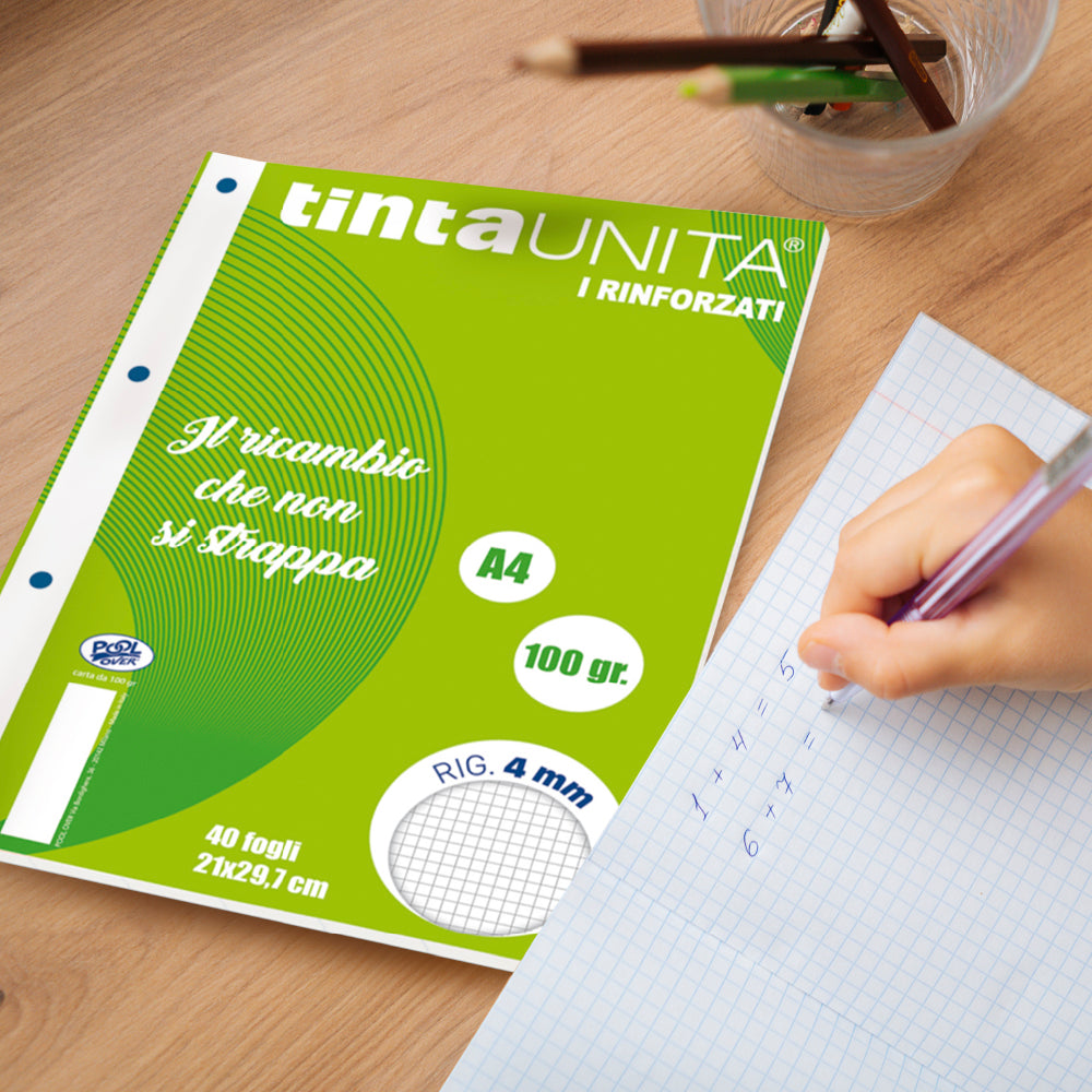Tinta Unita Ricambi Rinforzati A4 – 40 Fogli 100 g/mq, 7 Rigature