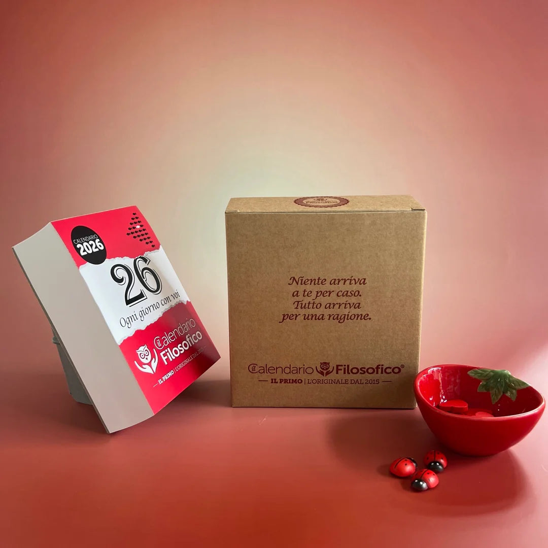 CALENDARIO FILOSOFICO 2026 - A6 PICCOLO 10 x 14 CM - CON SUPPORTO IN CARTONE