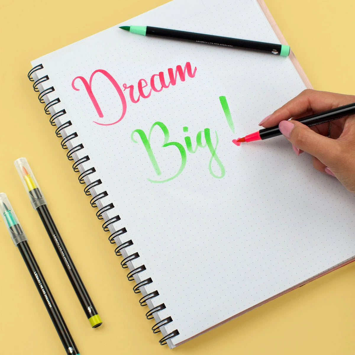 Legami: Set di 12 Pennarelli con Punta Pennello - Brush Markers