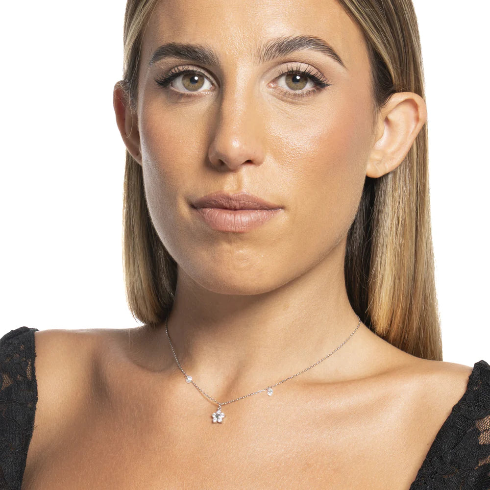 Luca Barra: Collana donna in acciaio con pendente fiore con e zircone bianco
