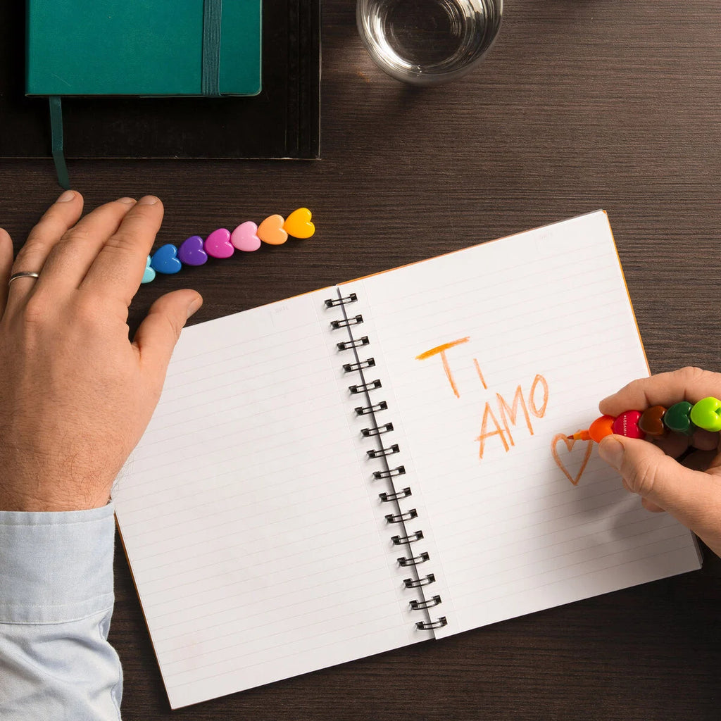 Legami: bundle con 2 Penne Gel Better Toghether+Timbro a rullo+12 Pastelli Impilabili+Biglietto Auguri