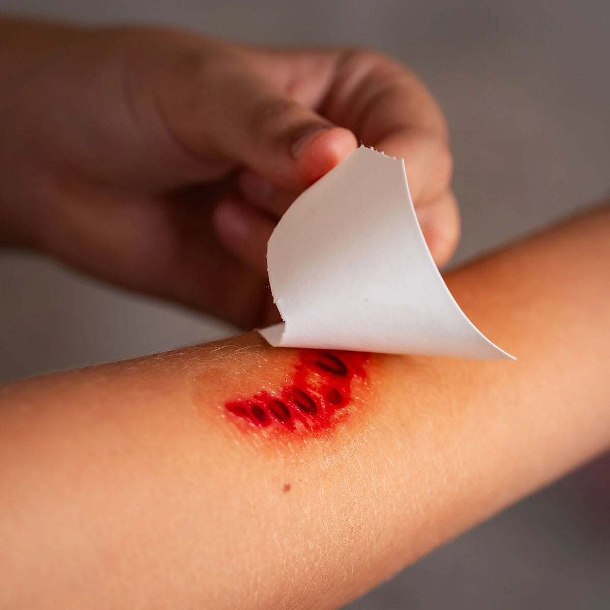 Legami Halloween Tatuaggi Temporanei Viso e Corpo – 10 Tattoo Cicatrici Realistiche