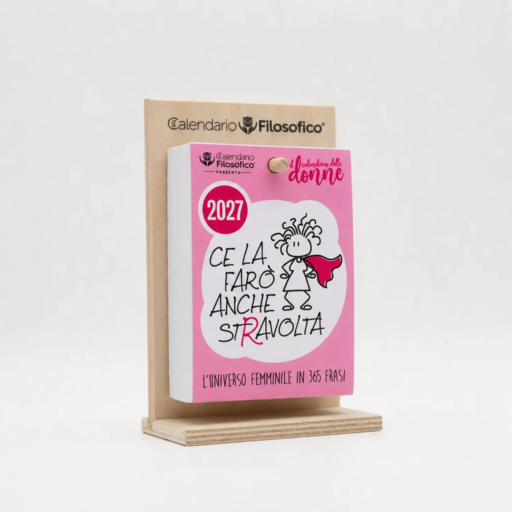 Calendario delle Donne 2027 – Formato A6 (10×14 cm) con Supporto in Legno