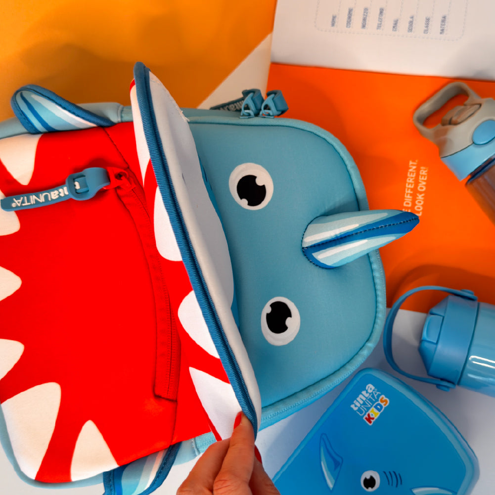 Tinta Unita Kids: zainetto asilo squalo